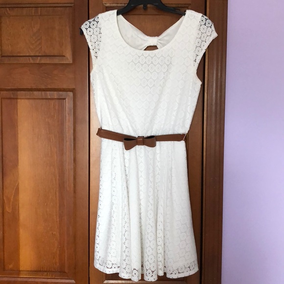 Dresses | White Lace Dress With Brown Bow Belt | Poshmark